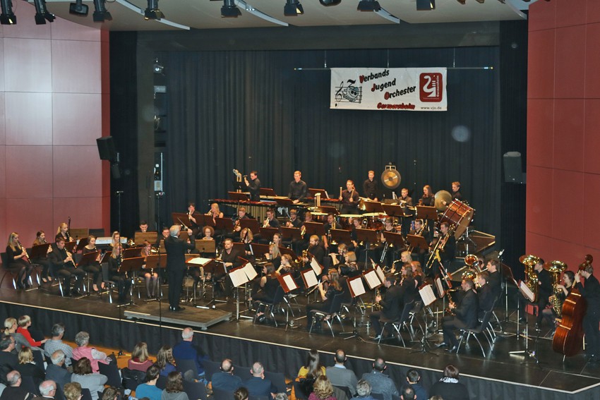 Das Verbandjugendorchester beim Konzert im März 2007